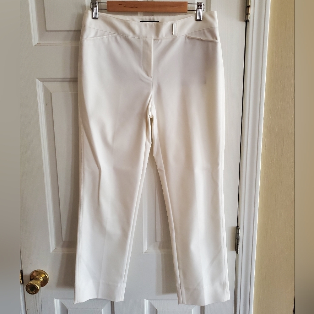 White House Black Market Perfect Form Pants – Slim Ankle Size 6 Reg